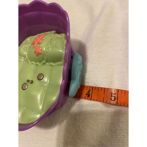 Littlest Pet Shop Magic Motion Purple Basket Yum Yum Magnet - Picture 10 of 12